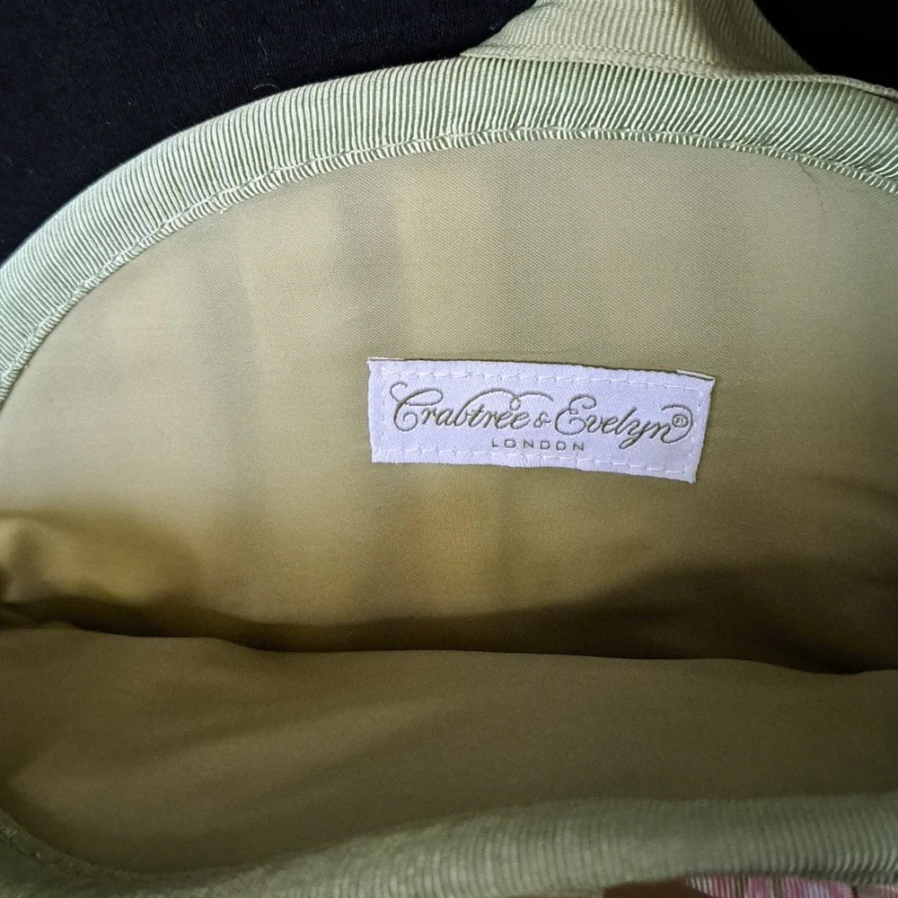 Crabtree & Evelynn Patterned Women's Make-Up Bag